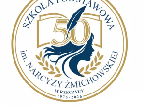 Zwycięskie logo w granatowo-złotej kolorystyce, z liczbą 50, profilem kobiety oraz pełną nazwą szkoły i datami 1976–2026.