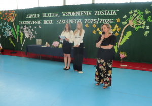 Pani Przewodnicząca Rady Gminy Aneta Podlasek życzy wszystkim zgromadzonym miłych wakacji.