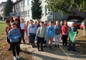 Klasa IIS podczas Akcji Sprzątania Świata.