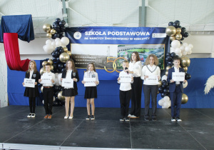 Krótkie przedstawienie przez uczniów kl. IV-VI.
