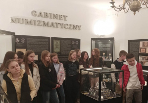 Galeria Numizmatyczna w muzeum w Rawie Maz.