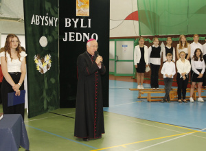 Ksiądz Biskup Andrzej Dziuba w naszej szkole