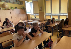 uczniowie klasy VII podczas spotkania z p. Anną Gałka