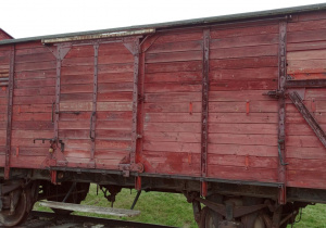 wagon którym przewożono więźniów do obozu