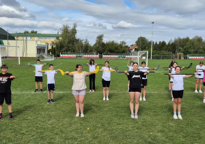 Wspólne gry i zabawy w ramach Narodowego Dnia Sportu.