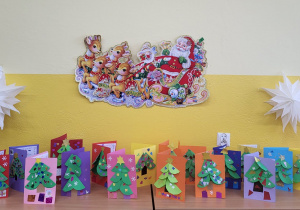 Dekoracja świąteczna w klasie.