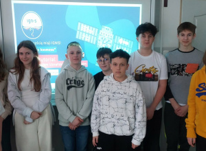 Uczniowie biorący udział w Projekcie "Klucz do kosmosu".