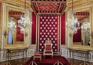Sala Tronowa na Zamku Królewskim w Warszawie.