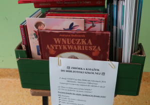 Zbiórka książek do biblioteki szkolnej.